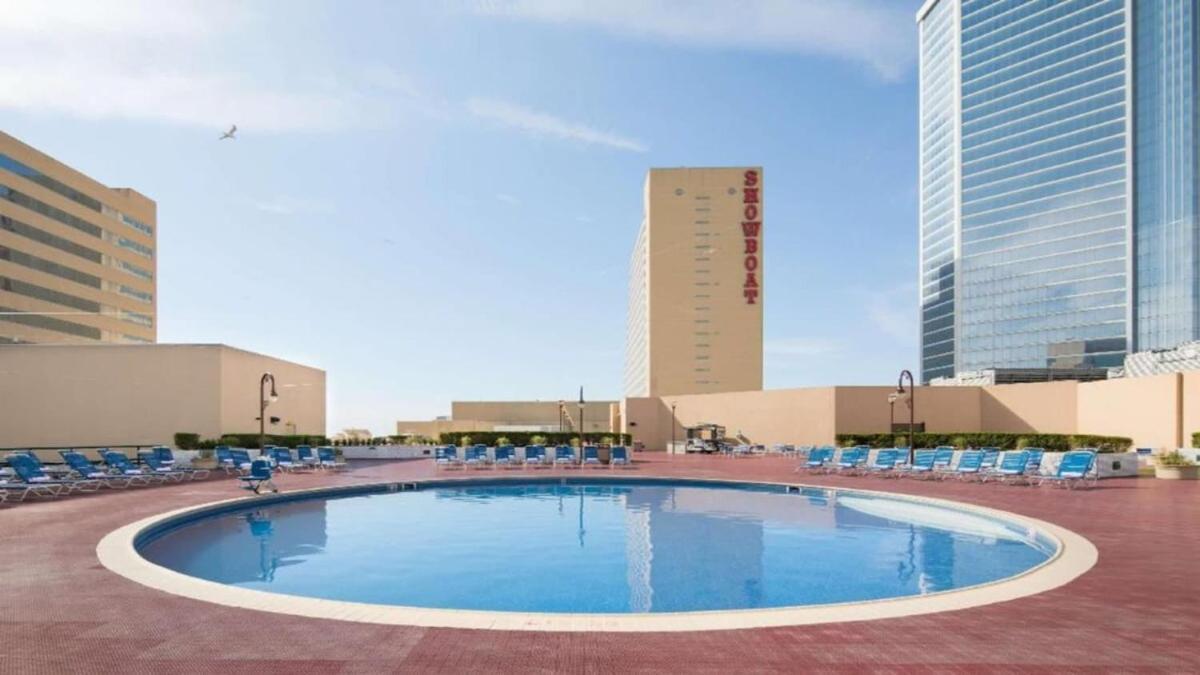 Apartment Modern 2br 3ba On The Boardwalk By Cozysuites *
