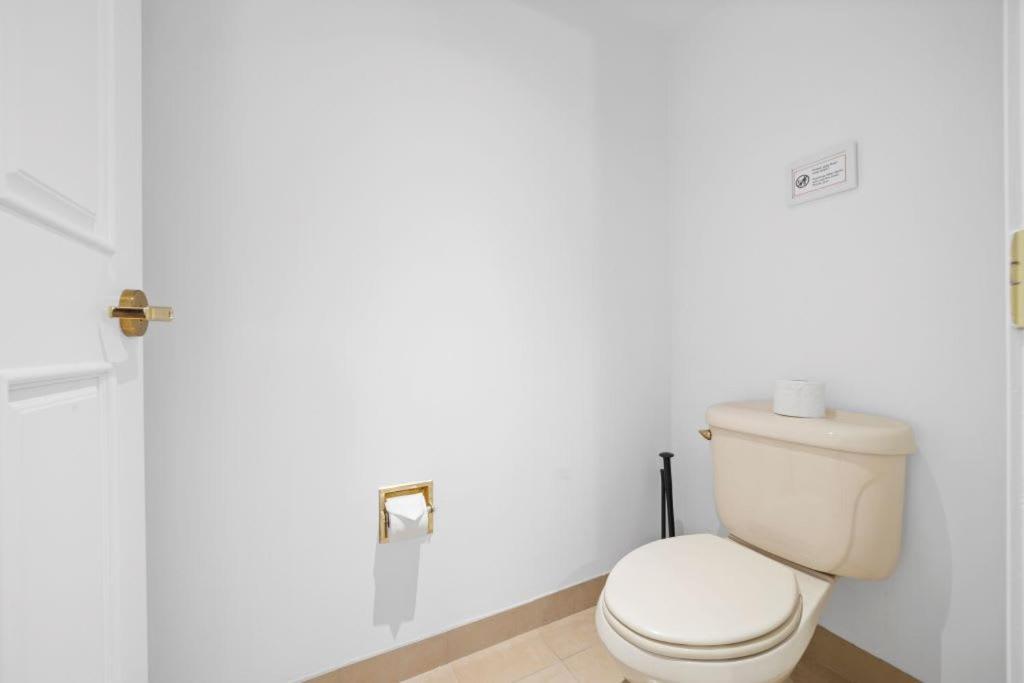 Modern 2br 3ba On The Boardwalk By Cozysuites Apartment Atlantic City